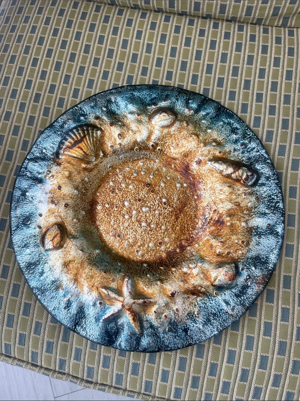 Decorative Ocean-Themed Glass Plate in Blue and Gold